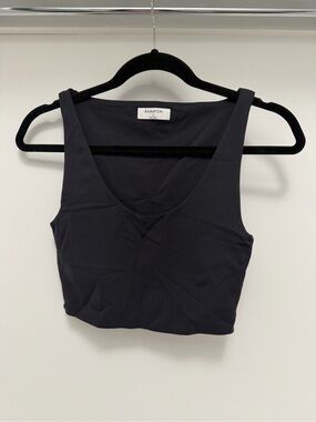 Babaton Black Scoop Neck Cropped Tank